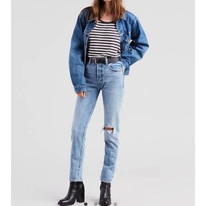 NWT Levi 501 Skinny